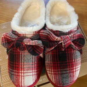 Toms brand women slippers. Size 7, red plaid color. New, never worn.